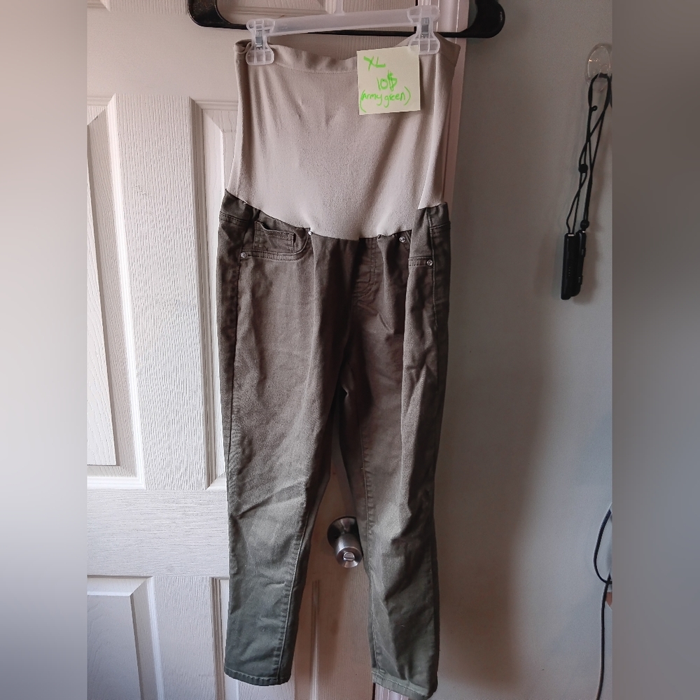 Maternity clothes - Picture 3 of 13